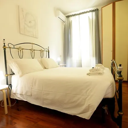 Apartment Mecenate Deluxe Colosseum